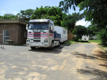 Roulottes à l'école dentaire de Dakar